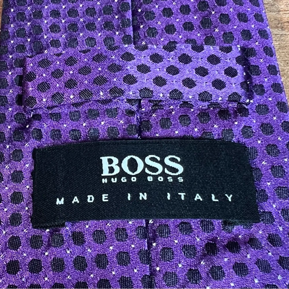 HUGO Boss Purple/Black Polka Dot Print 100% Silk Tie Made in Italy 🇮🇹 - Picture 6 of 9
